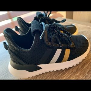 Toddler Adidas u_path size 8